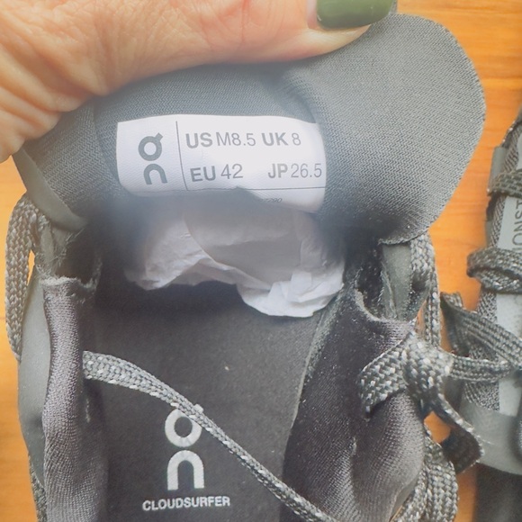 On Running Men's Charcoal Athletic Shoes - Picture 5 of 5